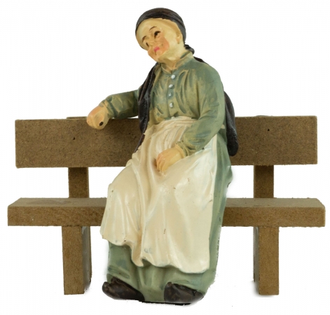 Handbemalte Krippenfigur Großmutter sitzend inkl. Bank, ca. 8 cm, K 925