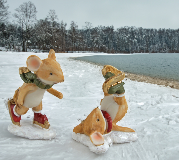 2er Set Mäuse "kleines Winterglück auf Kufen"