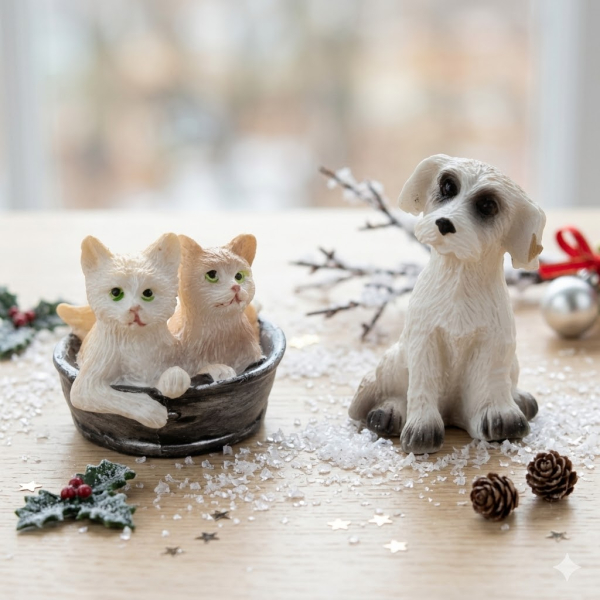 Niedliches Set Hund und 2 Katzen - Höhe ca. 3 cm