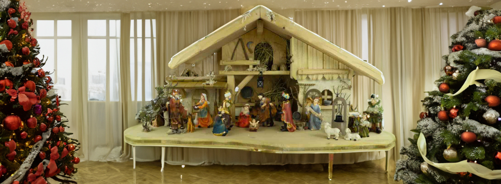 Traditionelle Weihnachtskrippe Zürich inkl. 17-tlg. Figurensatz ETA 1, Maße Krippe: ca. 70 x 30 x 35 cm